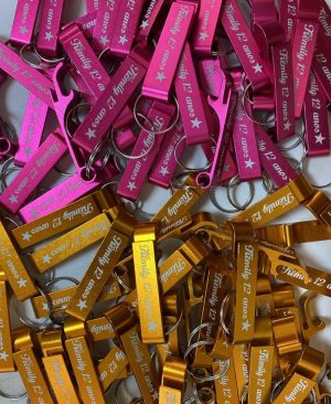 20 unidades - Chaveiros Personalizados Pé de Galinha